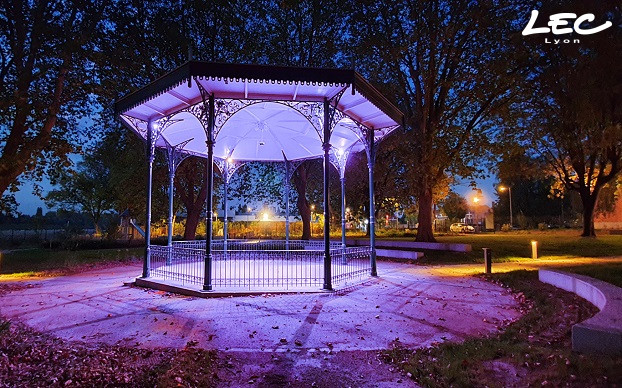 <p>Lighting of the kiosk in the garden in the heart of Comines with Luminy 4 ref 4040 RGW spotlights</p>
